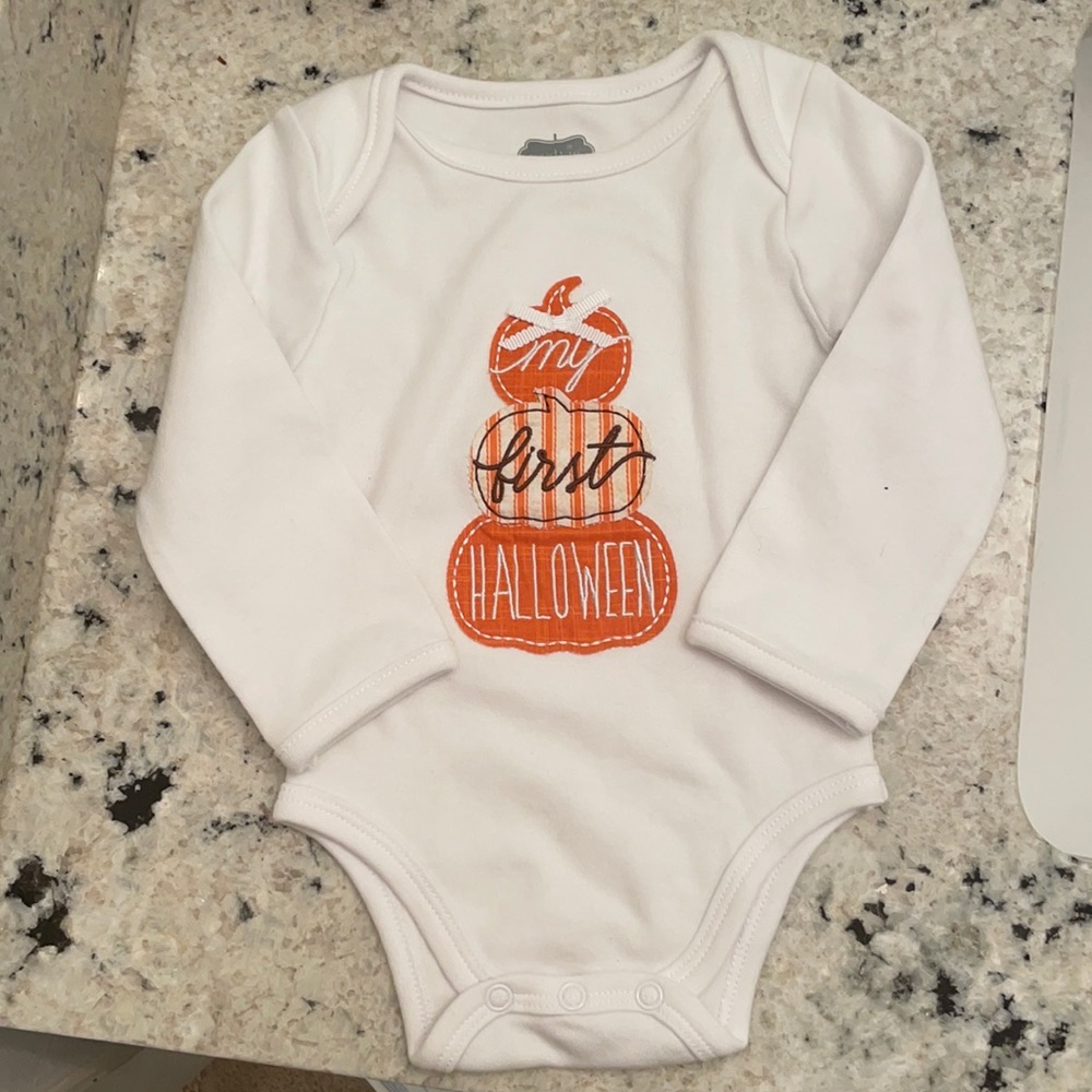 My first Halloween onesie. Size 0-6 months. New